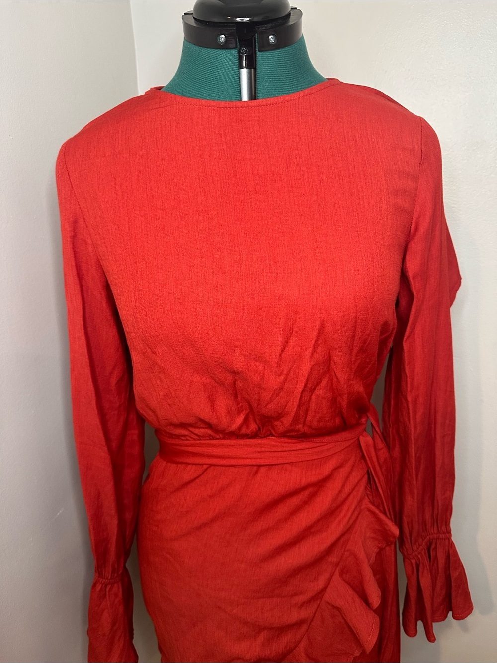 Open back Ruffled Mini Dress small deep rust color - Picture 3 of 14